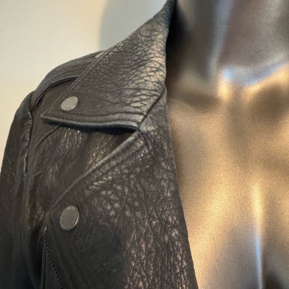 BCBG 100% Leather Jacket // Size M - Picture 3 of 6